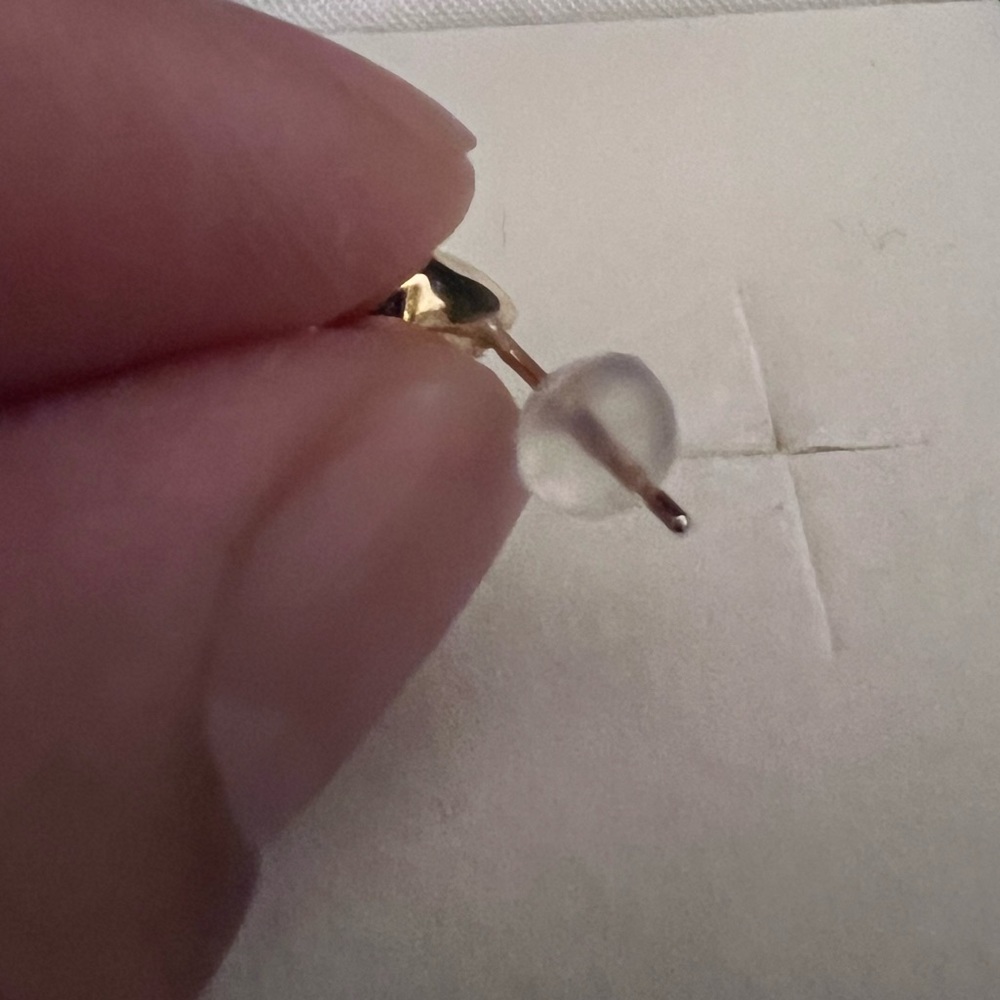 18k Solid Gold Petite Raindrop Stud Earrings - image 4